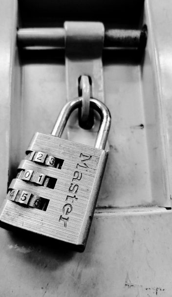 pexels-modun-studio-3411270-5192037